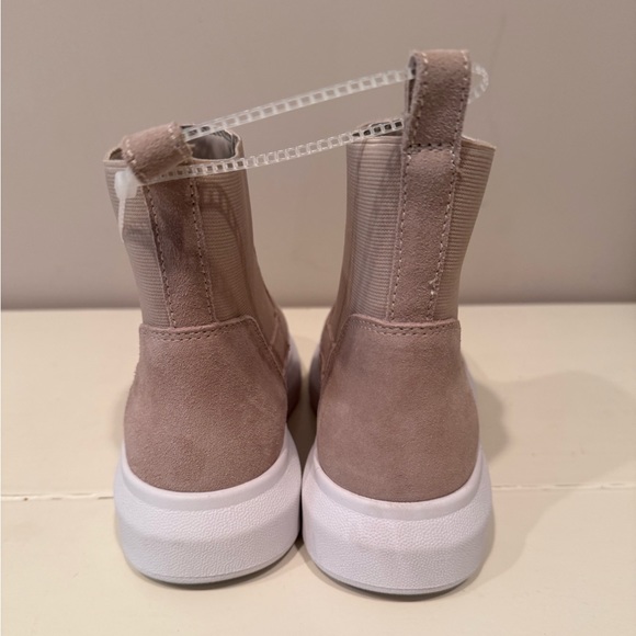 Women’s Nurture Atna Sneaker Boot - Picture 5 of 9